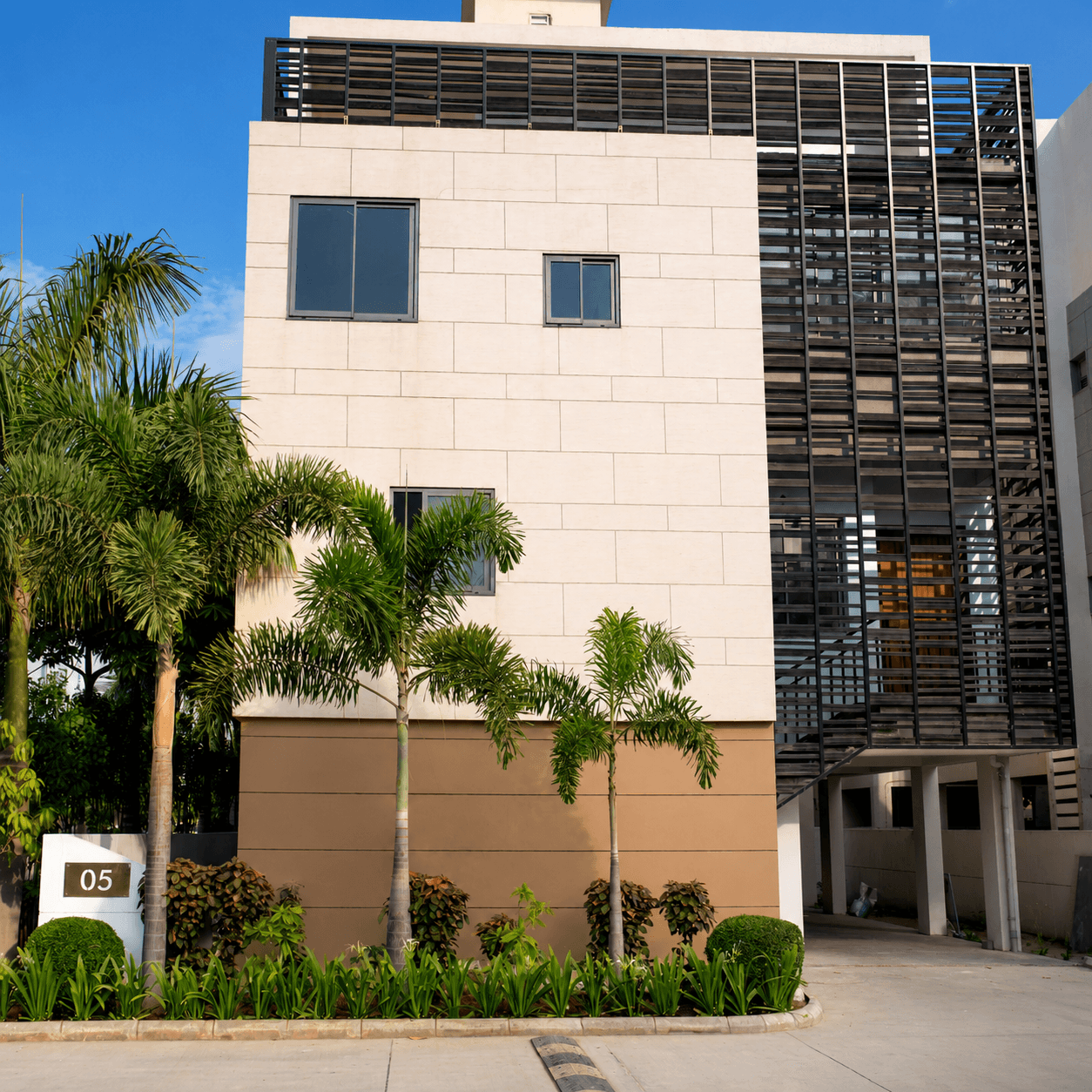 Preston Ivy model villa showcasing premium architecture